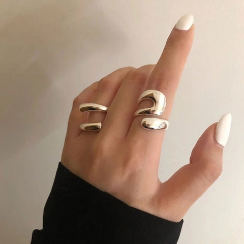 Abtract bae ring