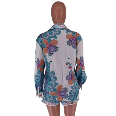 Printed Long Sleeve Shorts Suit