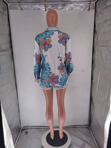 Printed Long Sleeve Shorts Suit