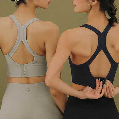 Twist back Sport bra