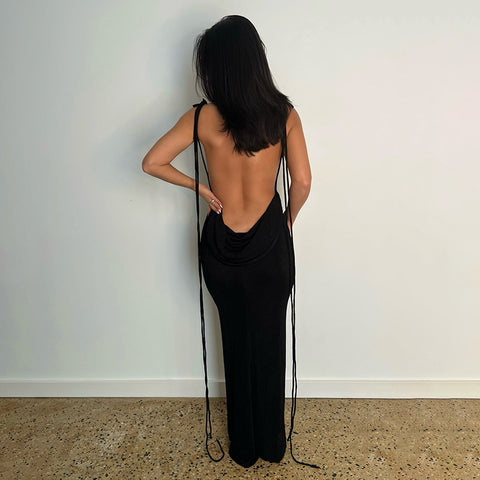 Backless Bae